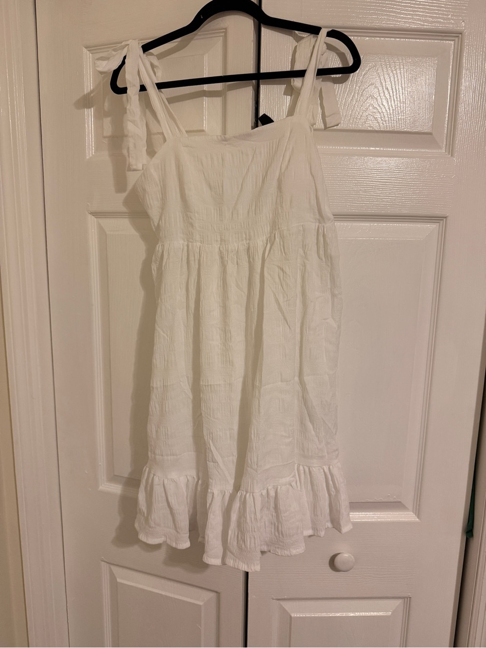 SHEIN White Tie-Shoulder Sundress